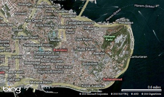 Istanbul station is positioned at the topright (just left of the Gulhane Parki - the railway having circumnavigated the peninsula.