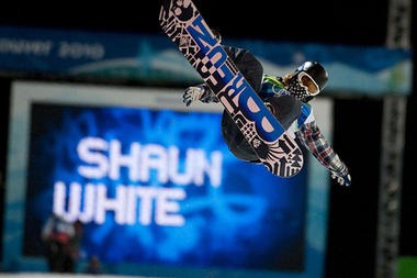 [Olympics-snowboarding-Shaun-White_jpg_full_380[3].jpg]
