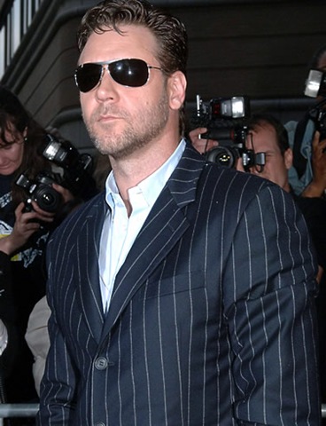 [russell-crowe-picture-1[3].jpg]