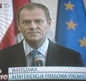 Donald Tusk podczas konferencji prasowej 26 listopada 2008, Premier, Prime Minister of Poland, in vitro, Gowin, Platforma Obywatelska, Civic Platform, portret Tuska, Tusk portrait