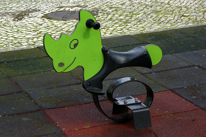 Brinquedos, Parque infantil do Jardim do Bonfim