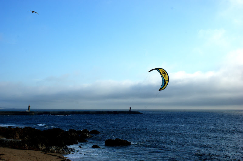 Kitsurfing na foz do Porto
