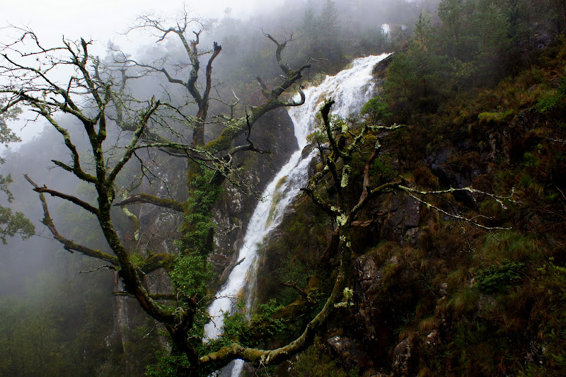 Cascata de Leonte, Gerês