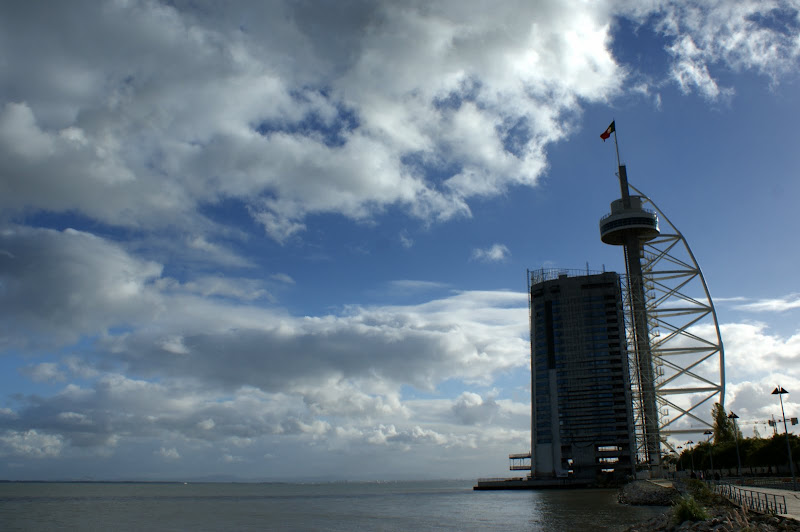 Torre Vasco da Gama