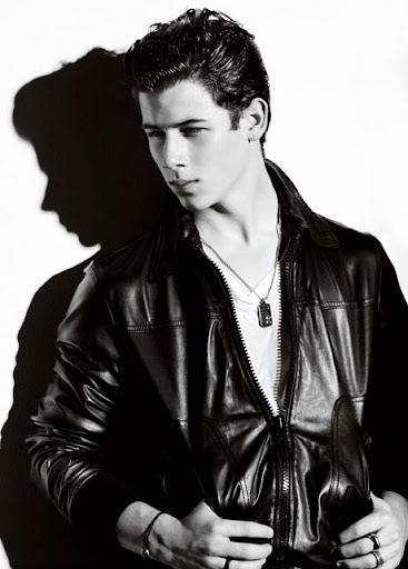 nick-jonas-vman.jpg