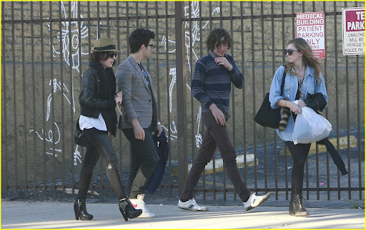02-07-10 Los Feliz, CAEXCLUSIVE: Joe Jonas dons the nerd look and it works like a charm! Jonas hooked up with some pals in Los Feliz and walked off with a brunette. Jonas also wore a Saints logo on his shirt and it looks like that worked too as Saints won Superbowl! Don't mess with the Joanai!!!Exclusive Pix by LA/Flynet ©2009818-307-4813 Nicolas