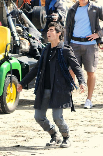 jonas-nick-nicole-jonas-san-pedro (1)_0.jpg