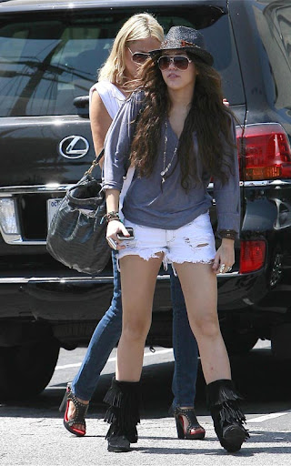 Miley Cyrus and her mom Tish Cyrus