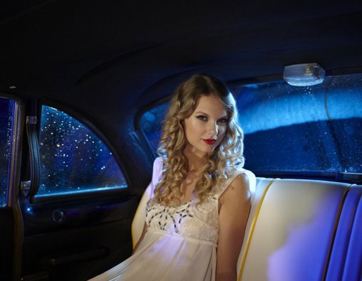 taylor-promoshoot-vma-9.jpg