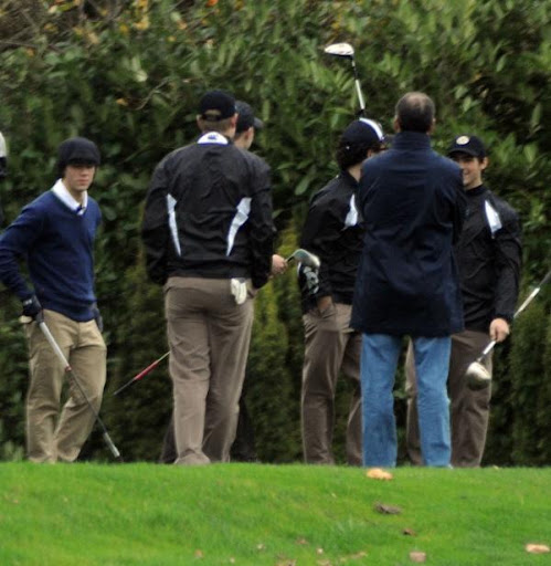 jonas-brothers-dublin-golfing-2.jpg