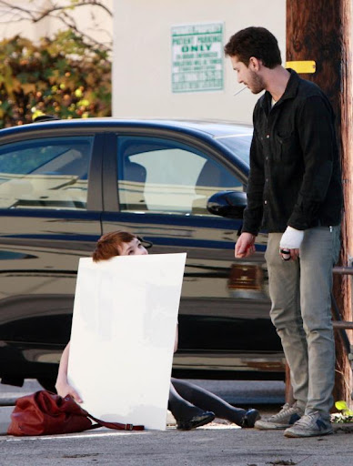 shia-labeouf-kissing-girlfriend-casey (29).jpg