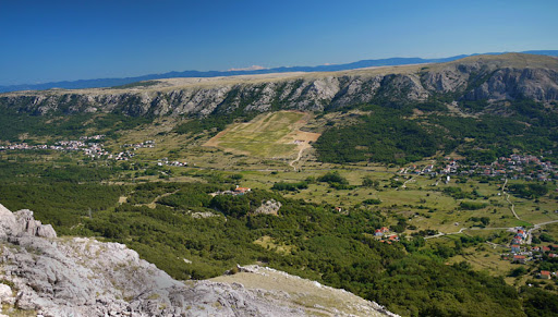 P1200396e.jpg
