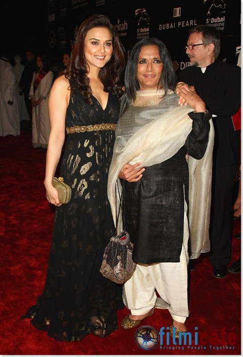 Preity Zinta Looking Like a Gorgeous Doll at the 5th Annual Dubai International Film Festival...