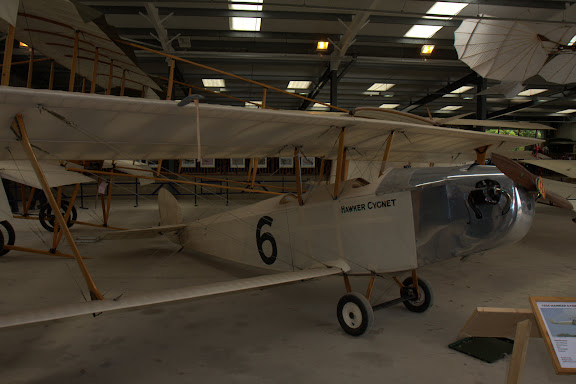 IMAGE: http://lh6.ggpht.com/_5yK23nU-AKk/SixKECBxnzI/AAAAAAAAA9o/qMWM_x4jd0w/s576/Hawker%20Cygnet.jpg