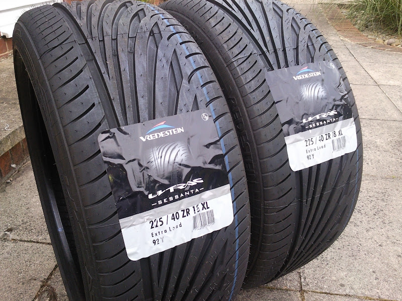 2 x 225/40/R18 Vredestein Ultrac Sessanta Tyres, Classifieds - Mercedes  Parts or general for Sale