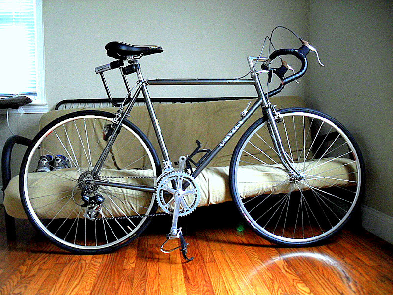 univega sportour road bike