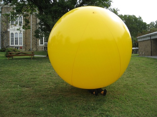[Yellow Balloon 073[2].jpg]