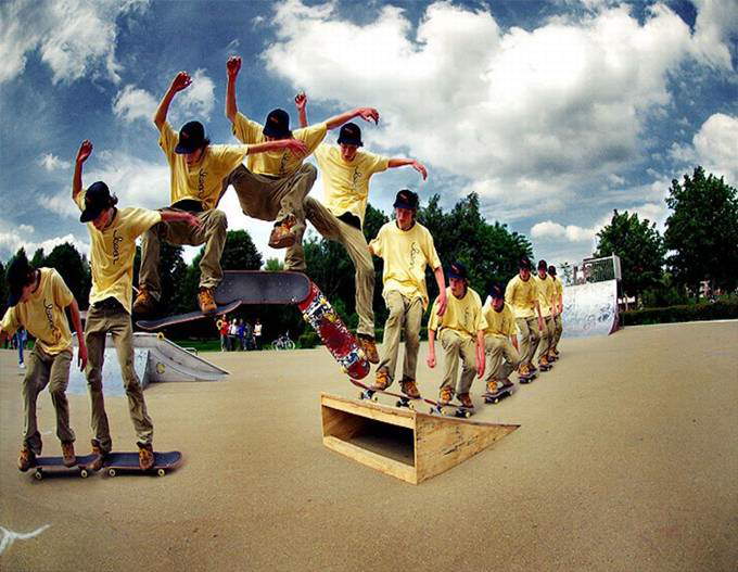 Great Burst-Mode Photography: Ice Skating, Diving, Skateboarding, Biking, Paragliding, Skiing