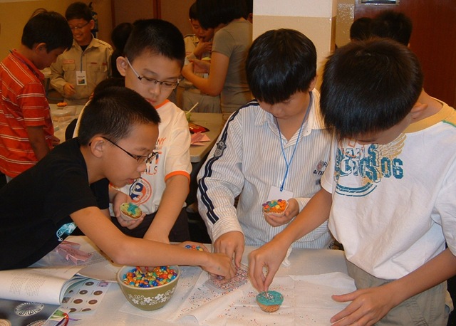 [JCMD084boysdeco3.jpg]