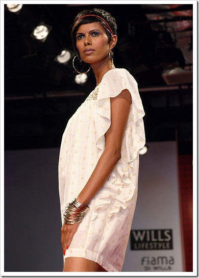 Ritu kumar's summer wear collection at LFW_4