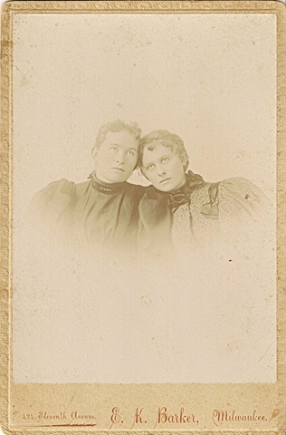 [Mrs Fred and Mrs Ernst[3].jpg]