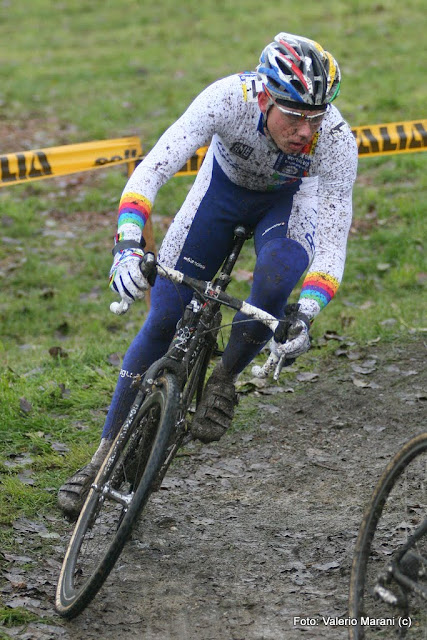 IMAGE: http://lh6.ggpht.com/_6Jdf5m6qU3Y/S8BsrQRYJBI/AAAAAAAAEYI/61bo900_lsI/s640/IMG_1375%20copia.jpg