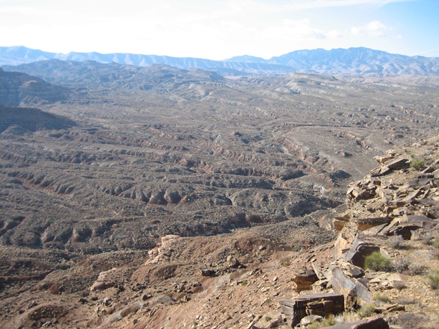 [CoveWashBadlands5.jpg]