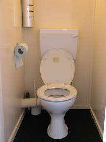 The starboard side loo - always clean.