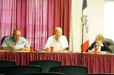 Assistant City Administrator Michael Marcinkowski, Mayor Darrell Dobernecker and City Clerk Ronda Brown