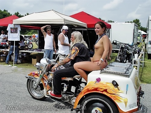 [motoquera-atrevida[5].jpg]