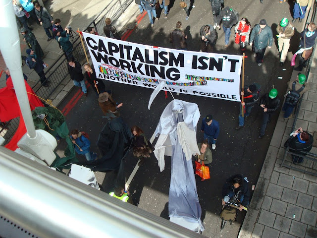 Die G20-Demo zum Auftakt des Gipfels in London