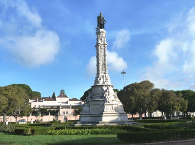 [estatua em frente a presidencia da republica[5].jpg]