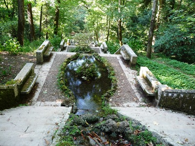 [22-  Palácio de Buçaco-fonte fria- vista do alto[4].jpg]
