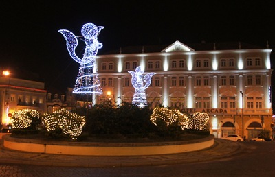 [aveiro - Natal 2010 - rotunda - anjos 1[4].jpg]