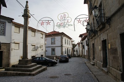 [Alpedrinha - largo do pelourinho 1[4].jpg]