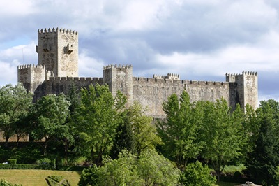 [SabugalGlriaIshizakacastelodeSabugal.jpg]