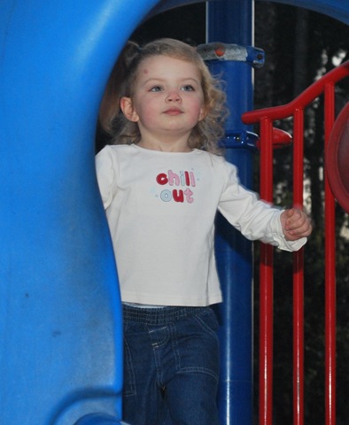 [11-07 Keelie at Park B[4].jpg]