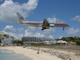 [airplane-beach[3].jpg]