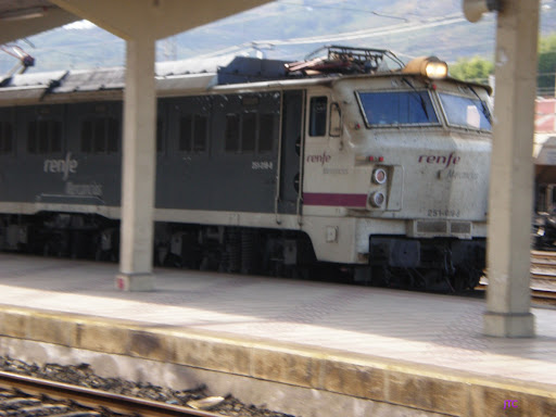 Renfe Ourense Tren Estacion