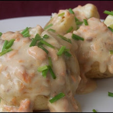 Jacket Potatoes With Cheesy Salmon Sauce Aust Ww 2.5 Pts
