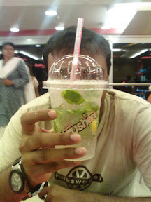IJ with the virgin... Mojito :P