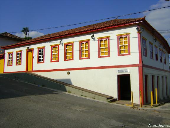 Belle maison de Pitangui (MG, Brésil), 20 mai 2009. Photo : Nicodemos Rosa