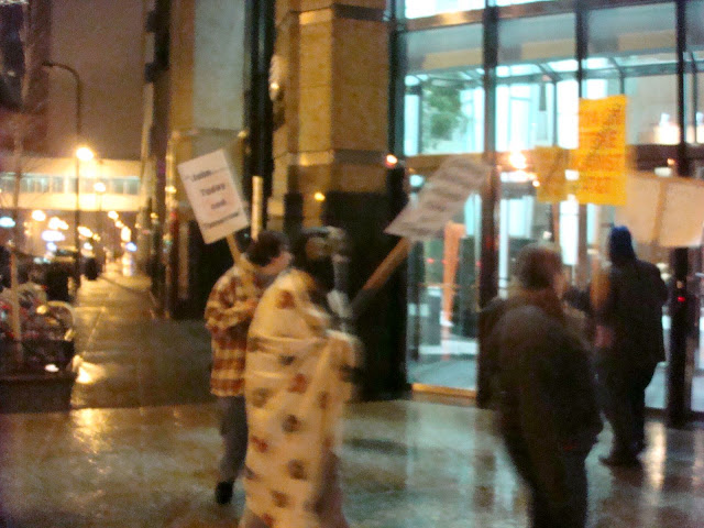 7250 Midnight Info Picket (in