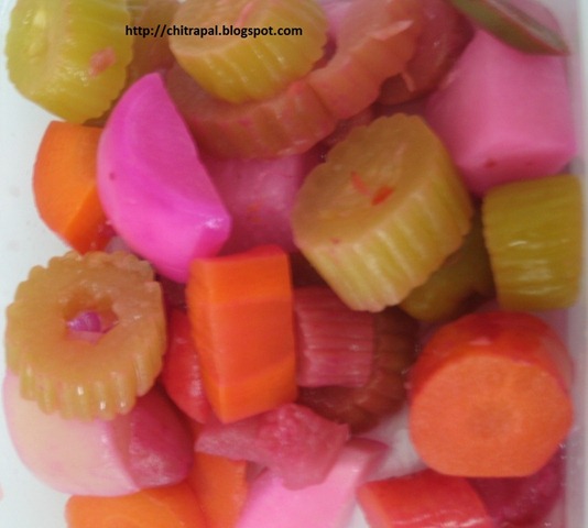 [Chitra Pal Pickled Vegetables[3].jpg]
