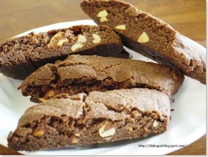Chitra Pal Almondy Biscotti