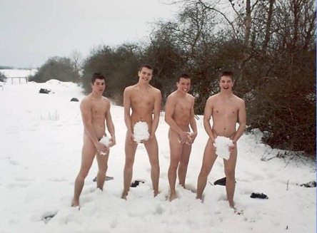 [!000000aaa001a0000groupsnow-a040[2].jpg]