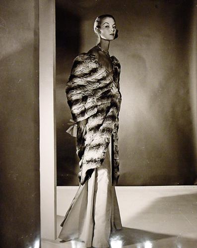 Fashion - Jean Patchett in long fur cape.jpg