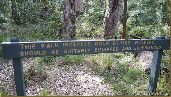 Warning sign at the start of the walk. Paying attention to these is a good tip!