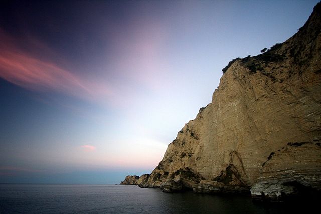 [Tolaga Bay Cliffs at sunset[4].jpg]