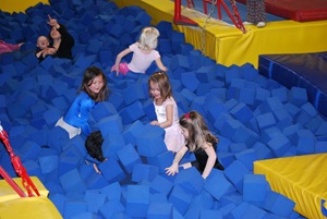 [A 6th Bday party_022010 87 [2].jpg]